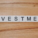 HSBC has announced to invest $1 billion to early-stage climate technology companies in the world. Photo by Precondo CA on Unsplash.